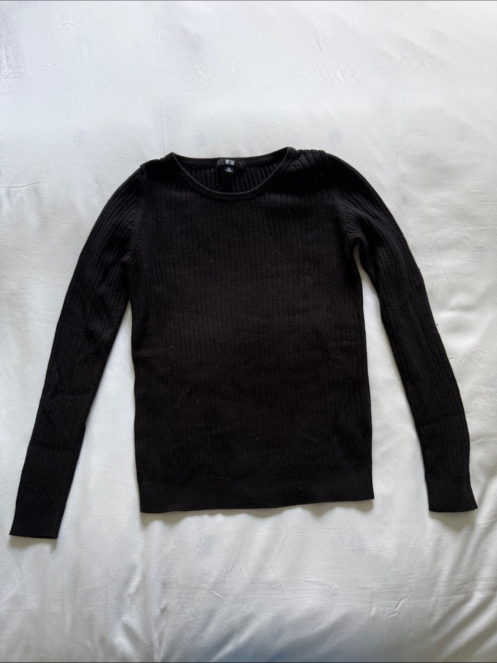 Uniqlo Black Ribbed Crewneck Sweater - Women's